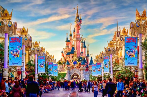 DISNEYLAND - PARIS — 4 Dite
