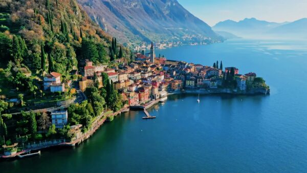 LIQENI KOMO – LUGANO – MILANO –– 2 Ditë (1 Natë) ➡ Nisje 🔹 1 Nentor / 8 Nentor / 15 Nentor / 22 Nentor / 28 nentor / 29 Nentor / 30 Nentor / 6 dhjetor / 13 dhjetor